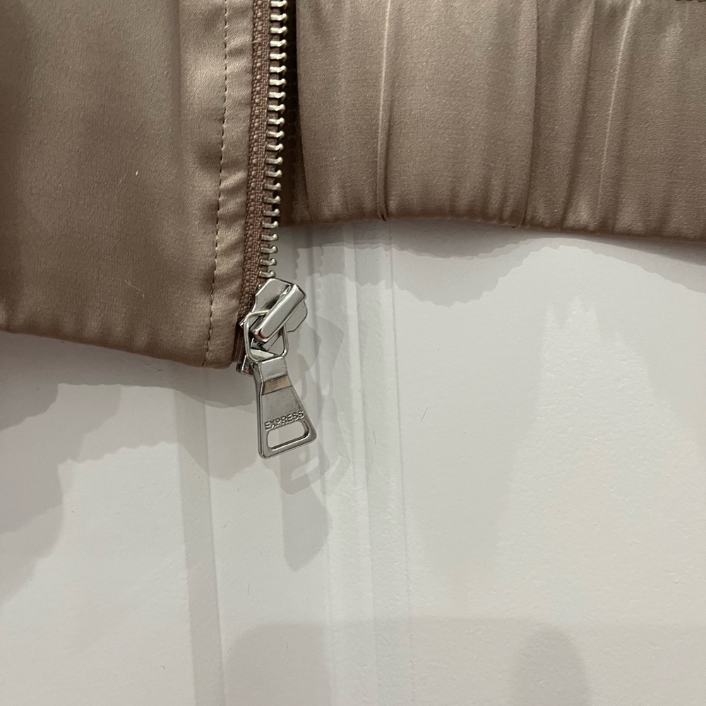 Silky Express Zip up - Picture 2 of 4